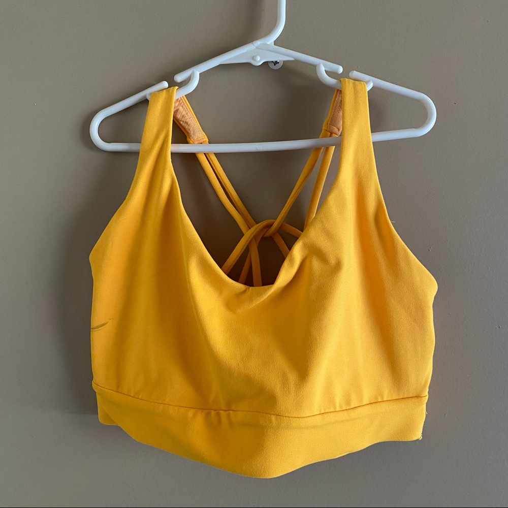 Athleta Solace Sports Bra in Brilliant Orange
